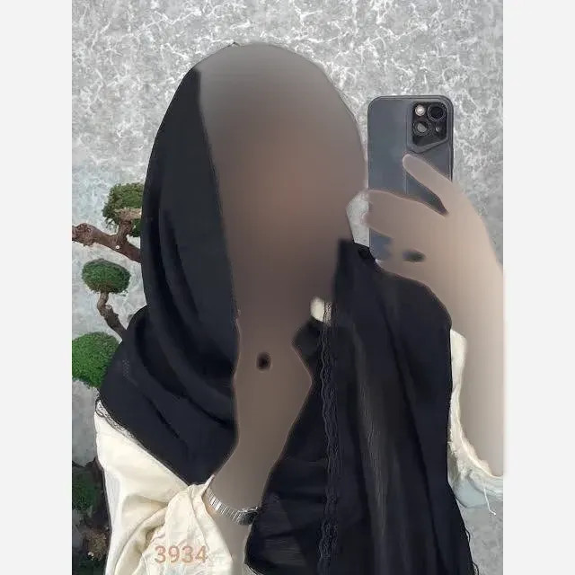 شال مجلسی زنانه طرح درختی دور دانتلی و لب نگین دار سایز 70 در 180 سانتی متر