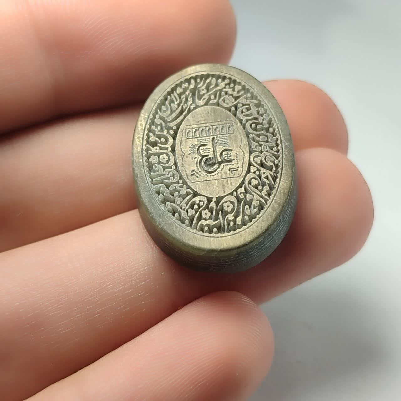 نگین یشم حکاکی آیه رزق و روزی ومن یتق الله و عین علی  کد 3720